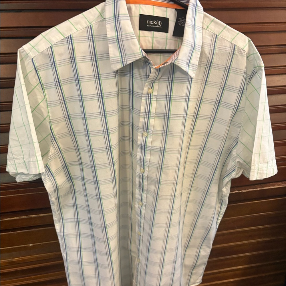 Men’s White Short-Sleeve Plaid Button-Down Shirt with Blue & Green Stripes
